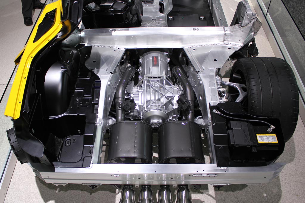 Rear-Mounted-Eight-Speed-Automatic-Transaxle-in-2015-Corvette-Z06.jpg