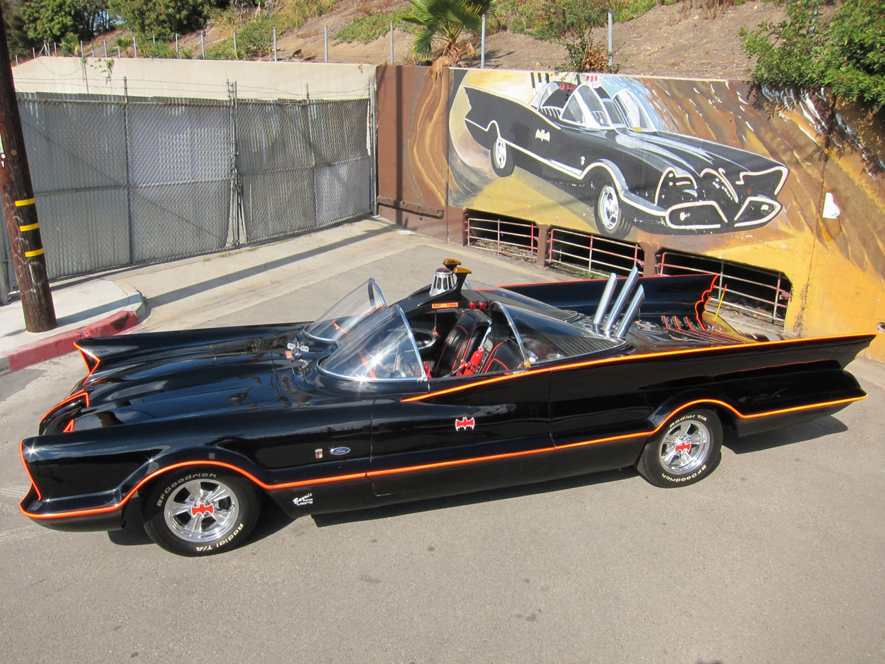 batmobile-4.jpg