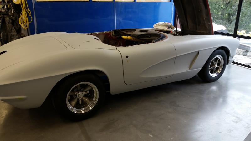 Name:  Corvette Frame on.jpg
Views: 1351
Size:  39.8 KB