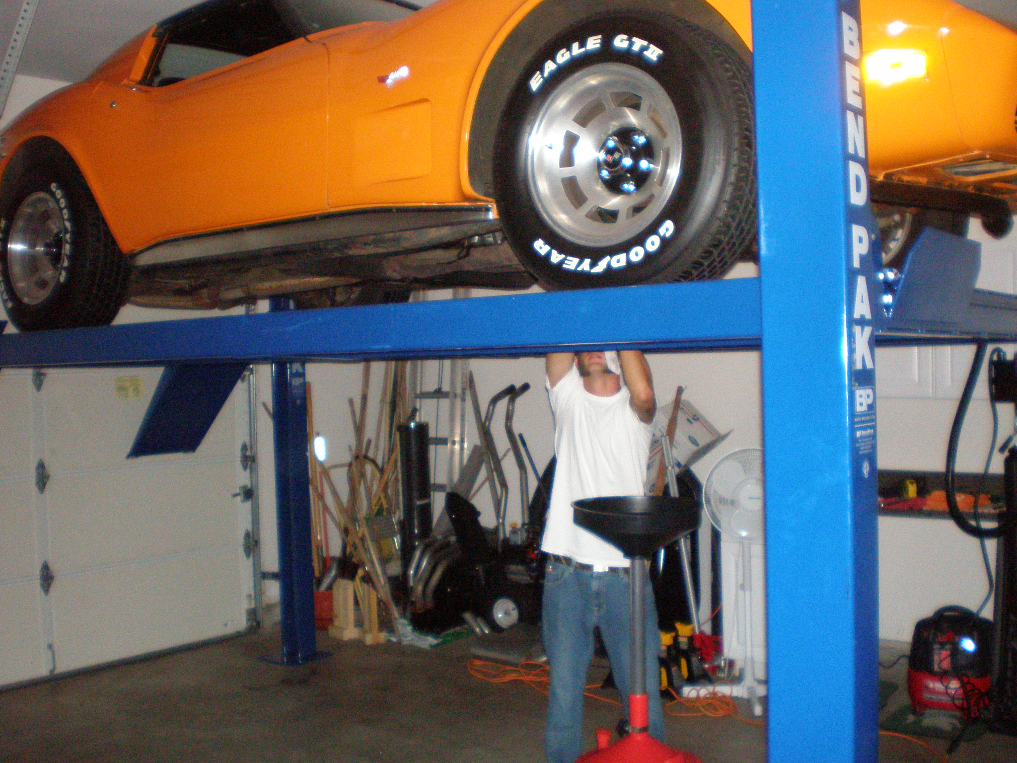 Name:  Orange Corvette Up On Lift (6).JPG
Views: 757
Size:  634.1 KB