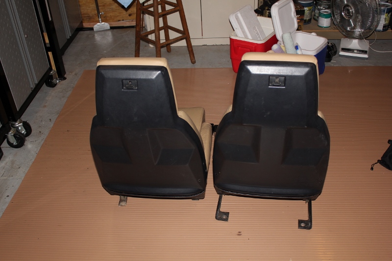 Name:  corvette seats back (800x533).jpg
Views: 162
Size:  205.8 KB