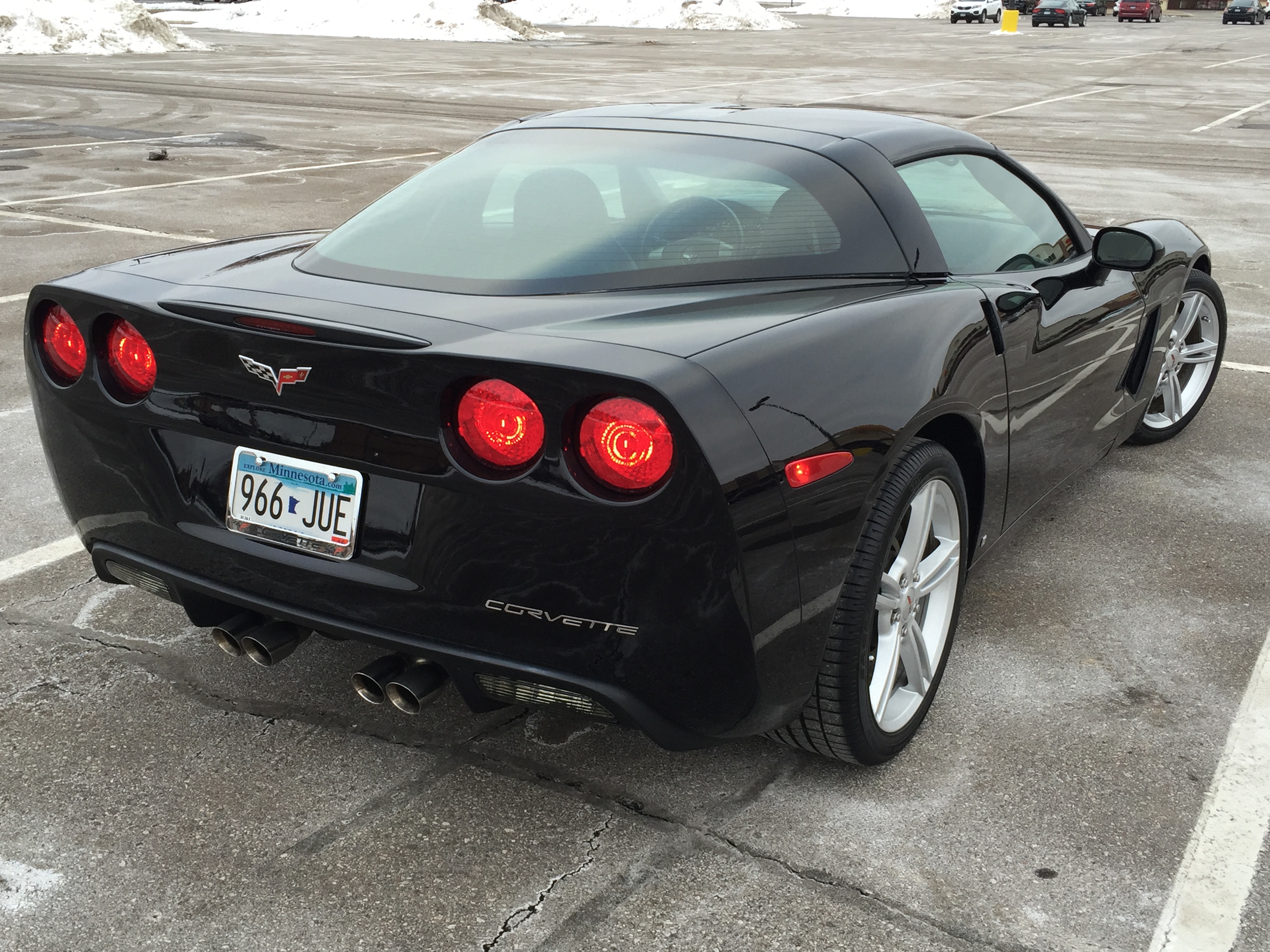 2008 Corvette Black LS3 Z51 Manual 6spd only 9,800 miles, 31,500.00