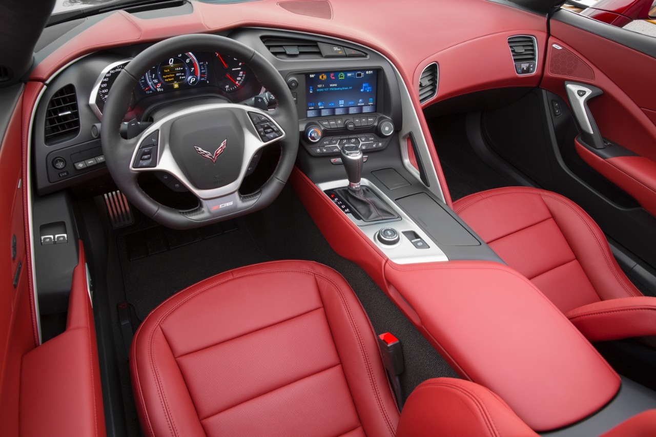 Name:  flat steering wheel 2016 C7.jpg
Views: 6421
Size:  410.7 KB
