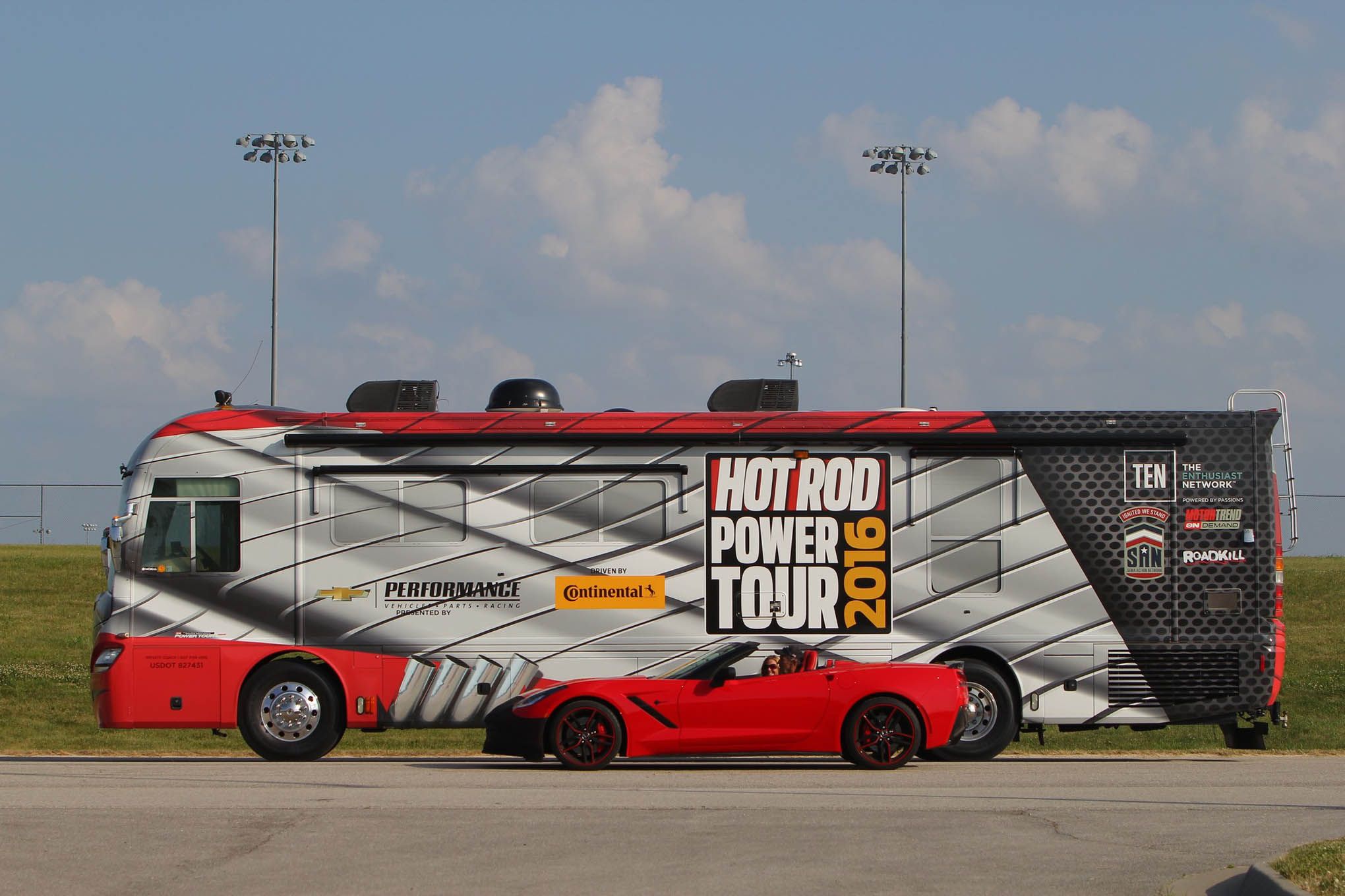 Name:  174-power-tour-long-hauler-hot-rod-2016.jpg
Views: 1539
Size:  265.3 KB