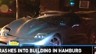 Driver Flees After Crashing a C5 Corvette into an Apartment Building
