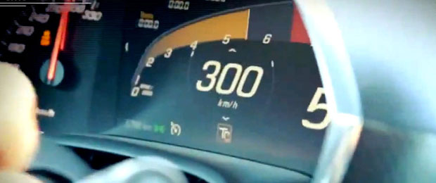 Corvette C7 Stingray Doing 186 on Autobahn Featured