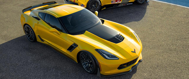 2015 Chevrolet Corvette Z06 and C7R Featured