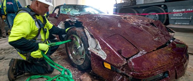 40th Anniversary Corvette Pulled from Sinkhole Paints Grimmer Picture
