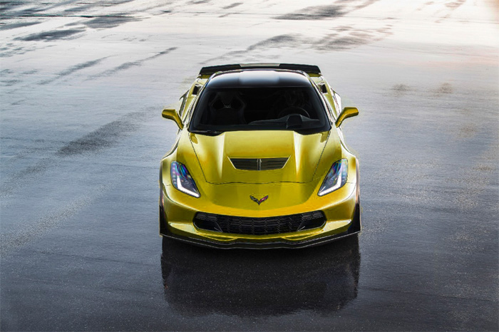 2015-Chevrolet-Corvette-Z06-Gold