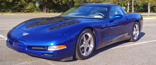 2004 Commemorative Edition Le Mans Corvette is a Beauty