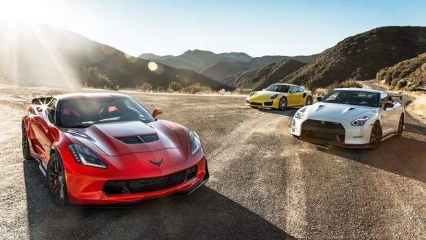 New Z06 Corvette Kills Competiton in Car and Driver Road Comparison