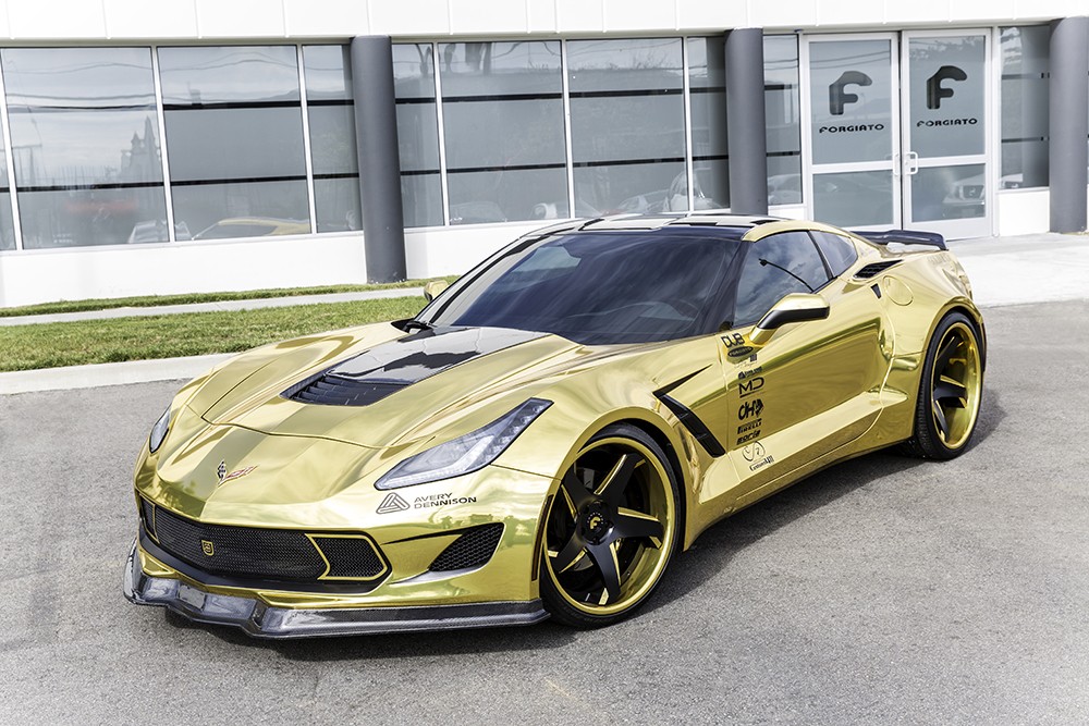 gold-chrome-wrapped-corvette-is-as-flashy-as-they-come-video-photo-gallery_5