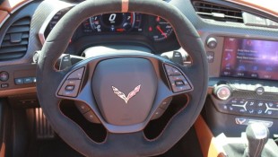 Flat Bottom or Not: Which Steering Wheel Do You Prefer?