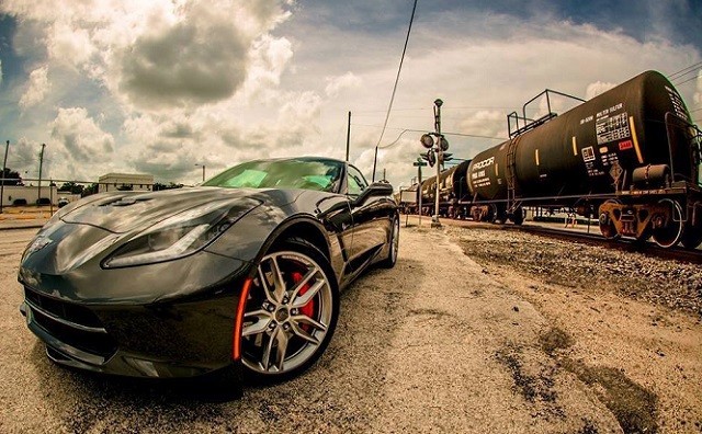 Facebook Fridays: Is This C7 Corvette Photo to Good for a Title?