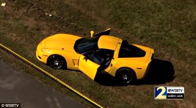 Corvette Owner Shot After Waving Mustang Driver to Pass