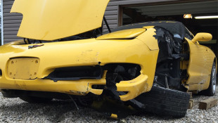 Damaged C5 Corvette Is a Heartbreaking Beauty