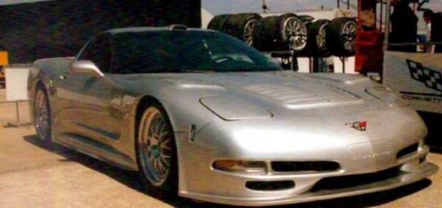 5 Things to Know About the 2000 C5-R Corvette