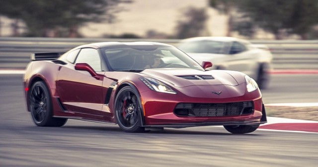 Top Gear Pits Corvette C7 Z06 Against Viper ACR and Shelby GT350R