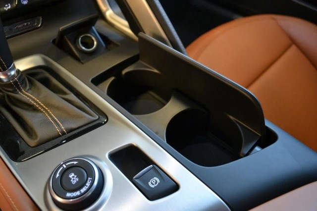 BREAKING: Chevrolet Discontinues Cup Holders on All C7 Corvettes