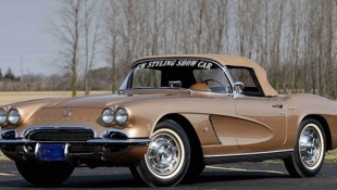 Gold ’62 Corvette Should Fetch a Nice Price at Auction