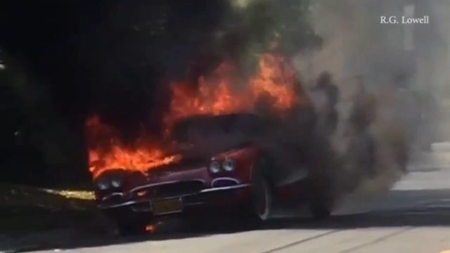 Vintage C1 Corvette Goes up in Flames