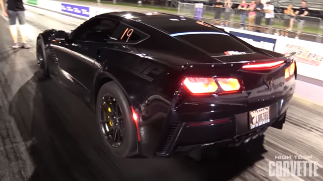 Watch This 1100HP Corvette Z06 Decimate the Drag Strip