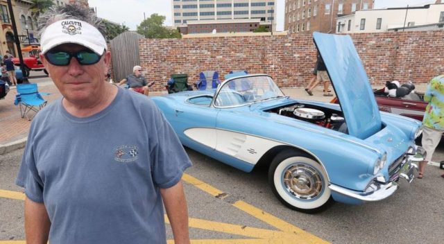 This Classic 1961 Corvette Owner’s Face Says it All
