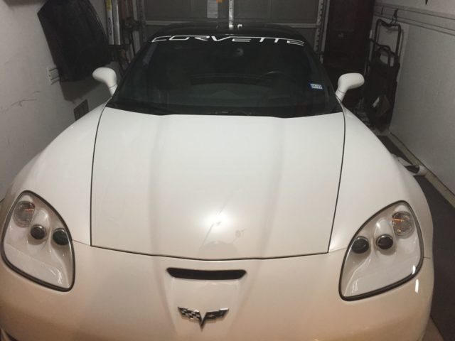 Corvette Windshield Banners: Yes or No?
