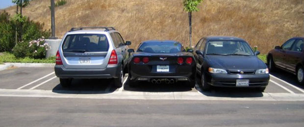 corvette-parking