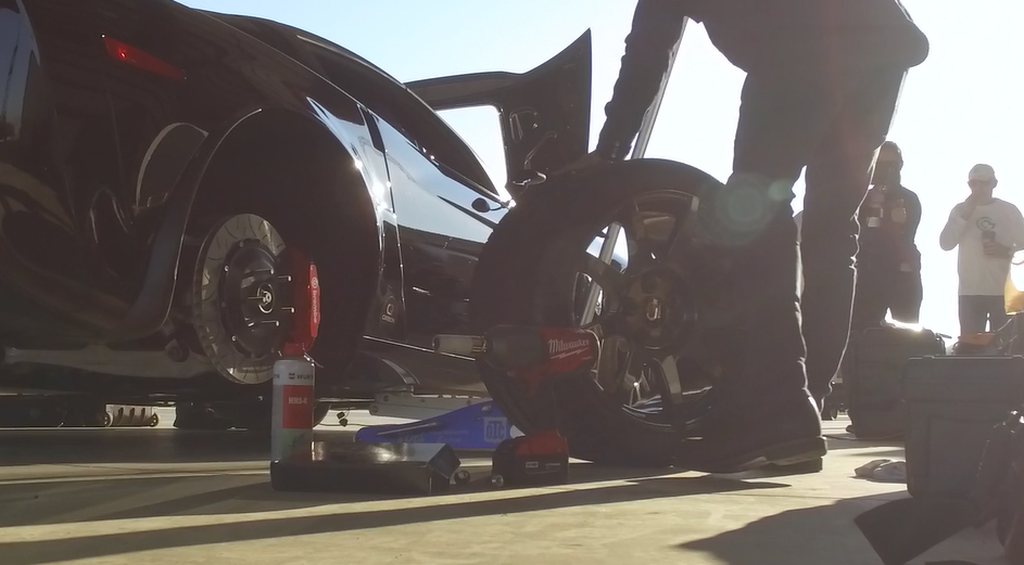 Genovation's Electric Corvette Touts Carbon Revolution Wheels