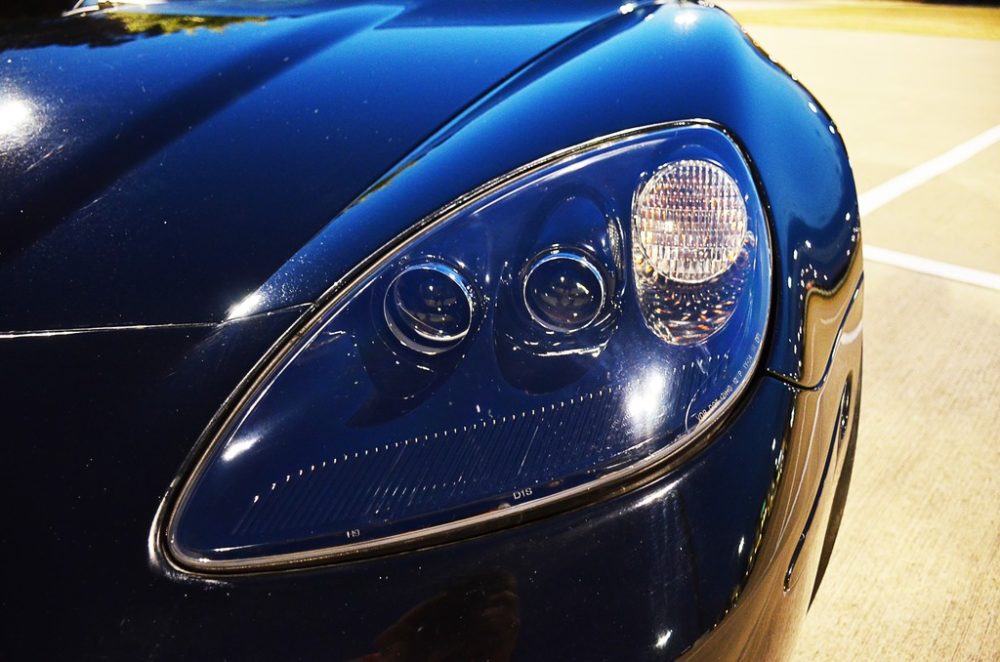 How-To Spotlight: C6 Front Headlight Bulb Replacement