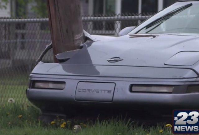 C4 Corvette Gobbles up Utility Pole