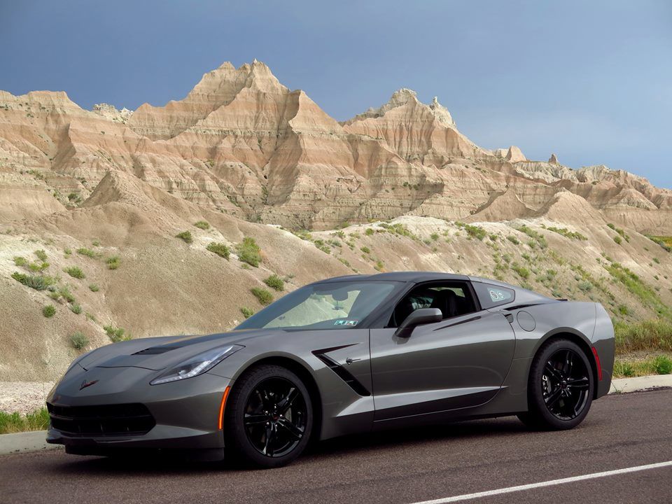 C7 Corvette Owners Gather to Show off Their Favorite Pictures