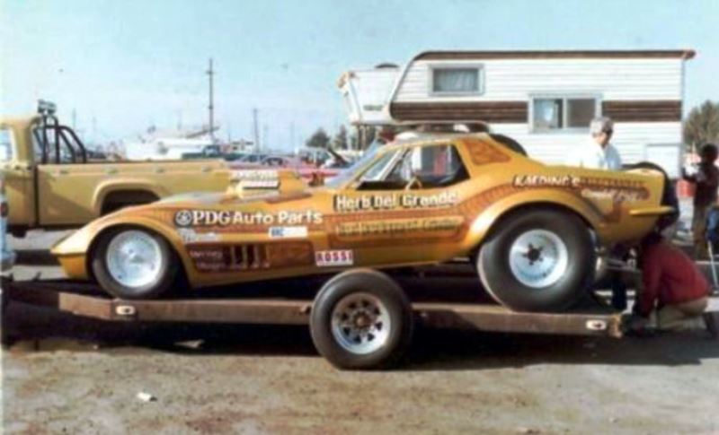 Altered wheelbase drag race Corvette