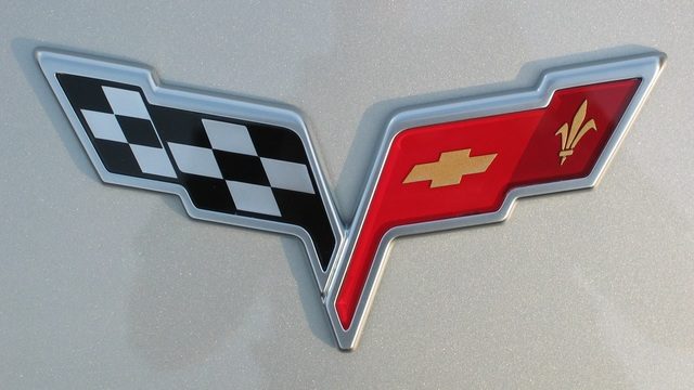 Corvette: How to Replace Emblems