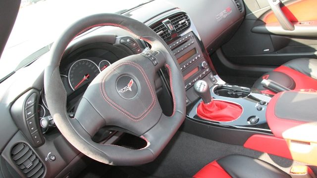 C6 Corvette: How to Swap Your Steering Wheel