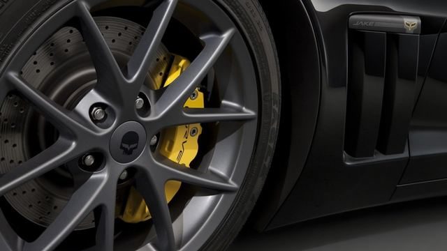 Corvette: How to Paint your Brake Calipers