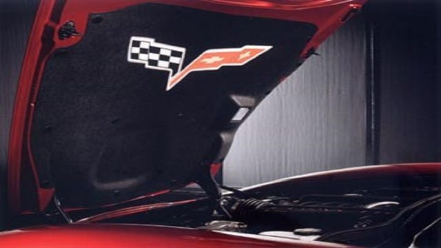 C6 Corvette: How to Paint Your Hood Liner