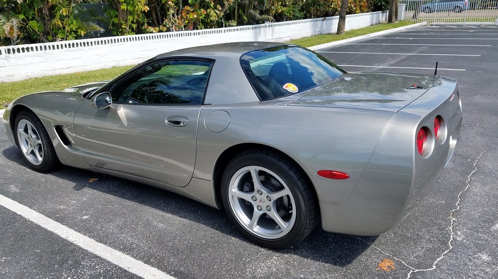 Fixed Roof Coupe C5 Corvette for Sale