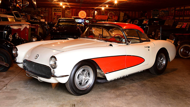 1957 Sebring Tribute C1 Corvette Honors the Past