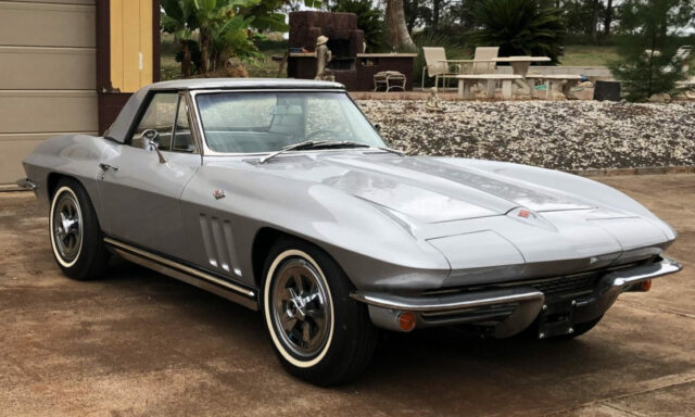 Silver ’65 Corvette Convertible Has Us Dreaming of Hawaii