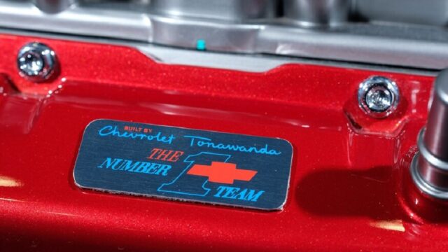 2020 Chevrolet C8 Corvette engine +Tonawanda badge
