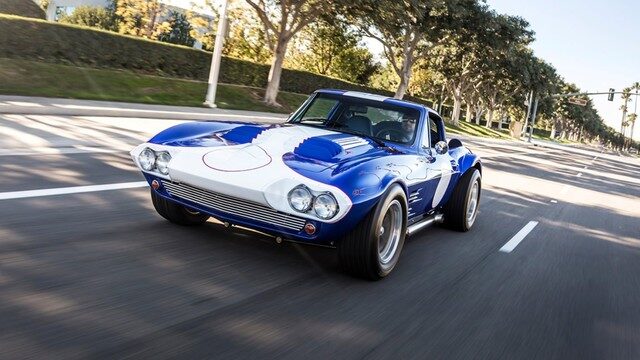 Superformance C2 Corvette Grand Sport Is One Brutal Beauty