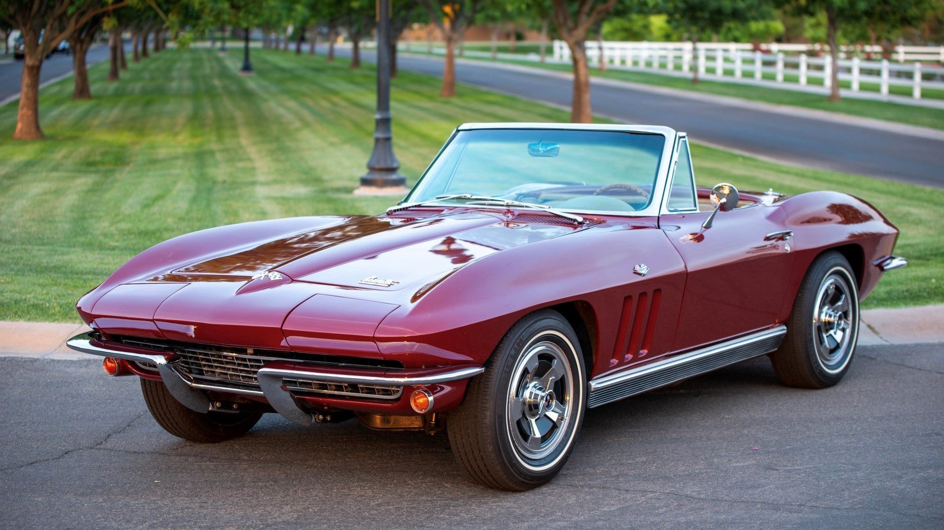 Concours Quality '66 C2 Convertible Looks Picture Perfect