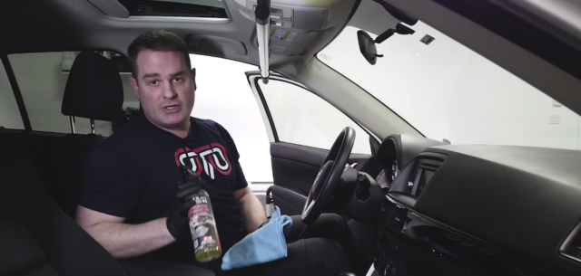 Pan the Organizer How to Clean & Disinfect Your Car's Interior