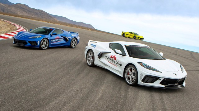 Ron Fellows Starts C8 Performance Driving Classes