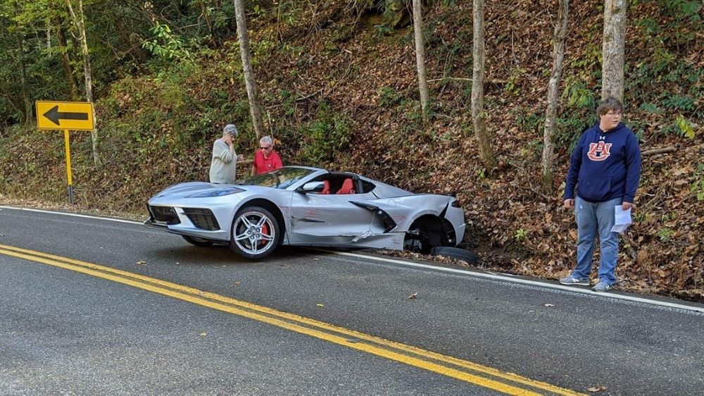 C8 Corvette Mazda MX-5 Miata Crash Tail of the Dragon