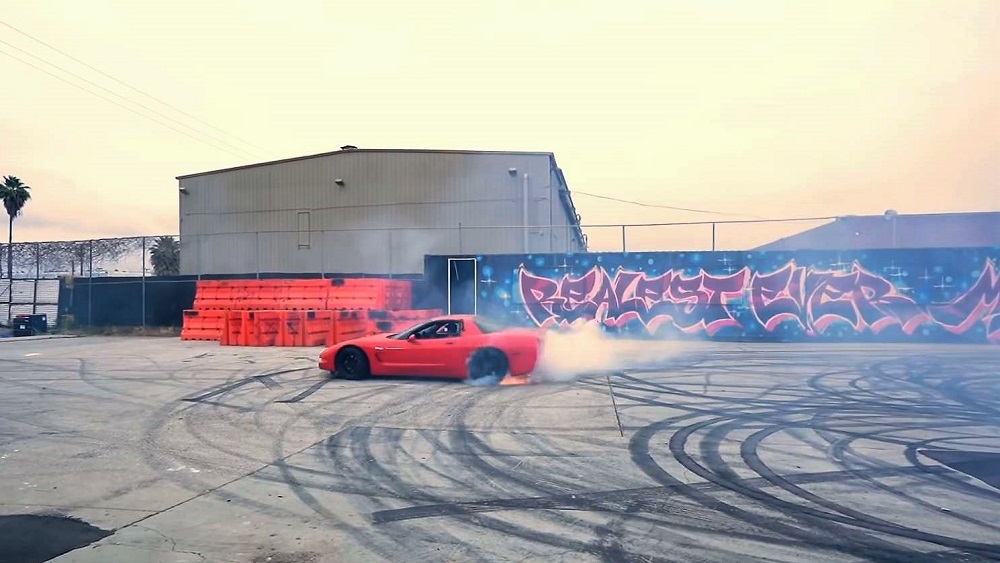 Hoonigan C5 Corvette burnouts