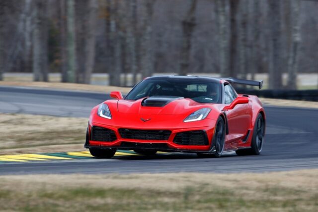 C7 ZR1 with LT5