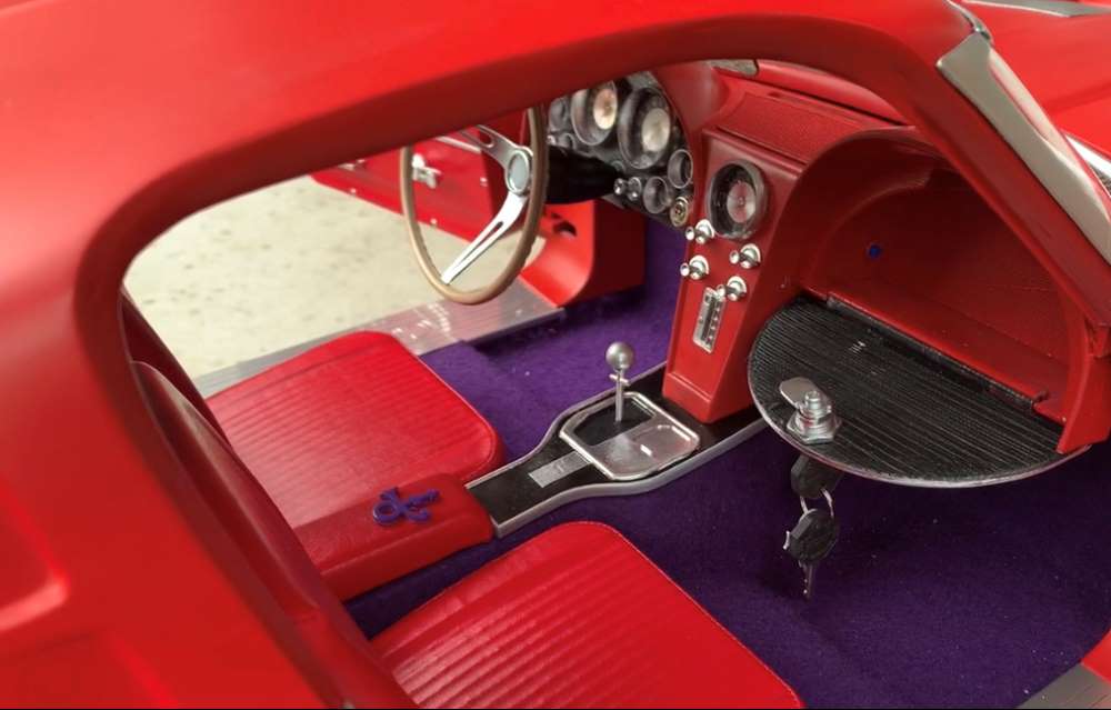 1963 Corvette Stingray RC Car (The Mini Car)